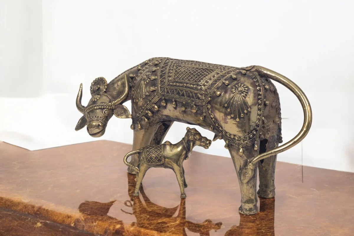 Dhokra Mahavastu Remedies Cow & Calf Stand- Brings Prosperity - Image 2