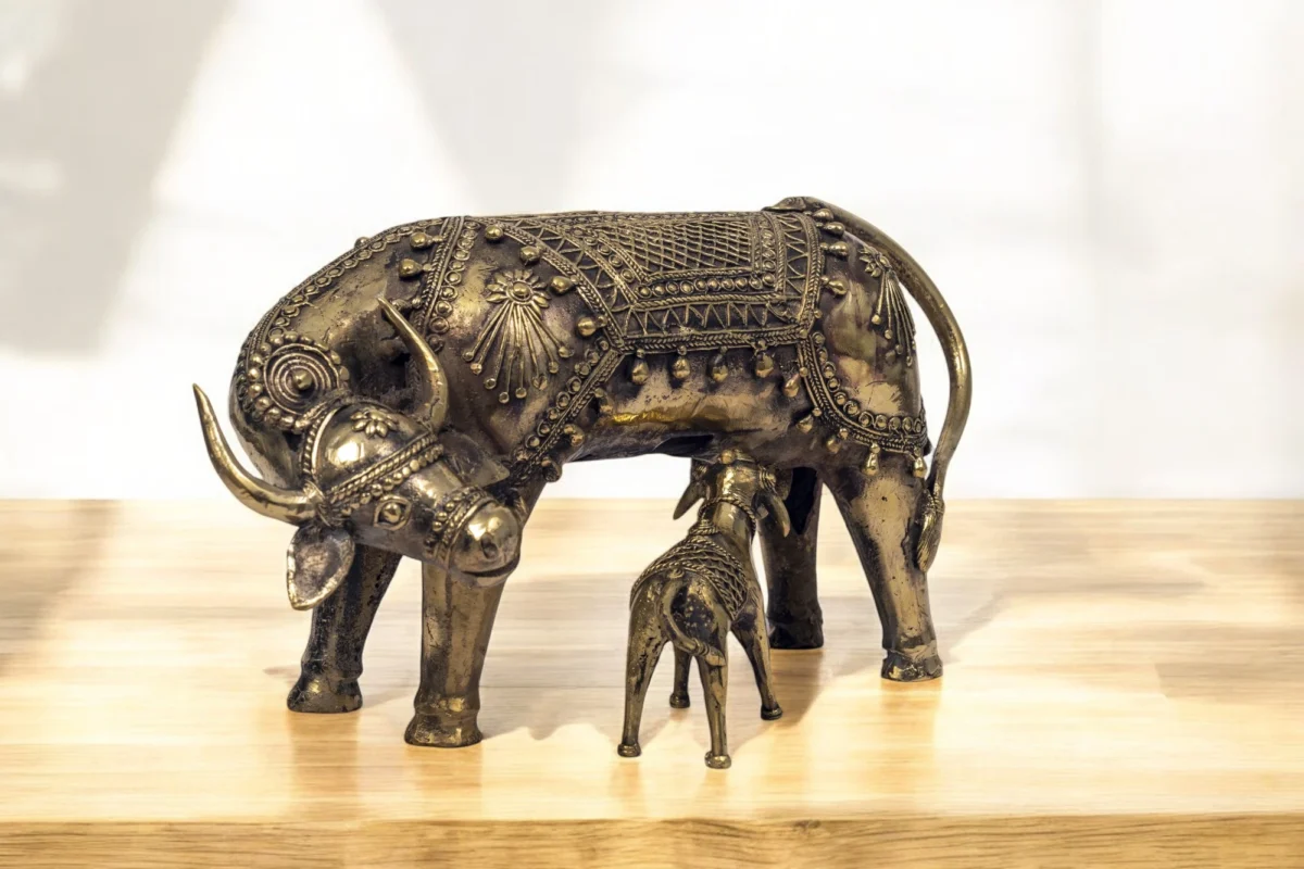 Dhokra Mahavastu Remedies Cow & Calf Stand- Brings Prosperity - Image 4