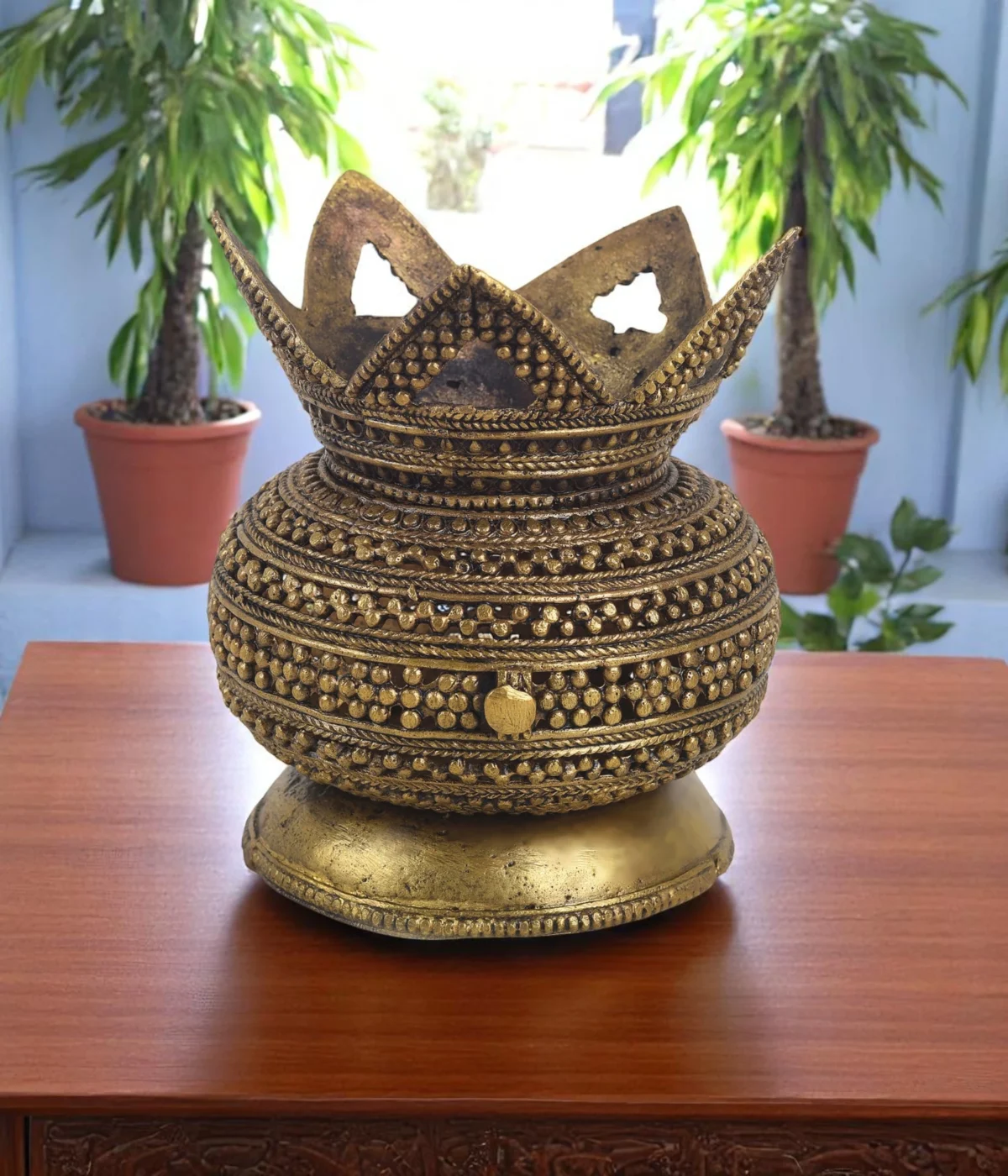 Vastu Brass Dhanvradhi barkat Laxmi Mangal Kalash For Pooja- 𝗩𝗶𝘀𝗵𝗻𝘂 & 𝗦𝗵𝗶𝘃 𝗡𝗶𝘄𝗮𝘀 𝗣𝗹𝗮𝗰𝗲- 5x5 - Image 3