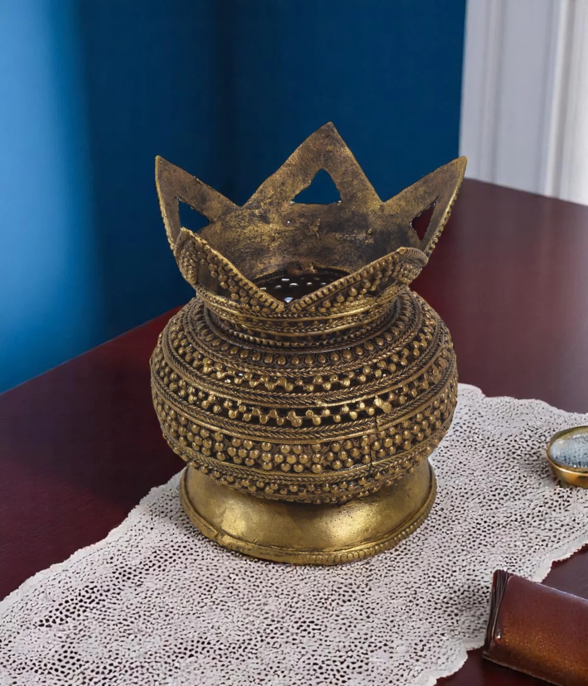 Vastu Brass Dhanvradhi barkat Laxmi Mangal Kalash For Pooja- 𝗩𝗶𝘀𝗵𝗻𝘂 & 𝗦𝗵𝗶𝘃 𝗡𝗶𝘄𝗮𝘀 𝗣𝗹𝗮𝗰𝗲- 5x5 - Image 4