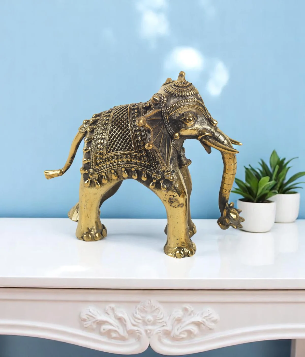 Vastu Brass Long Ear Auspicious Elephant - 𝗛𝗲𝗹𝗽𝘀 𝗶𝗻 𝗕𝘂𝘀𝗶𝗻𝗲𝘀𝘀 𝗚𝗿𝗼𝘄𝘁𝗵 - Image 4