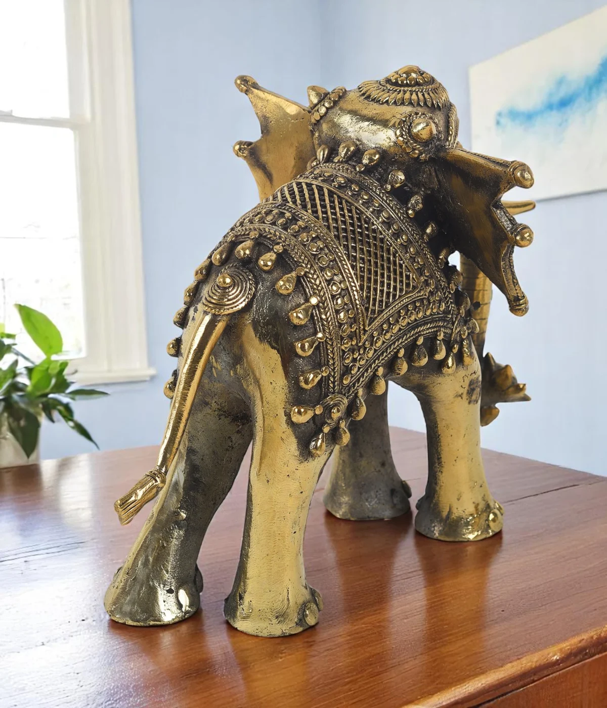 Vastu Brass Long Ear Auspicious Elephant - 𝗛𝗲𝗹𝗽𝘀 𝗶𝗻 𝗕𝘂𝘀𝗶𝗻𝗲𝘀𝘀 𝗚𝗿𝗼𝘄𝘁𝗵 - Image 2