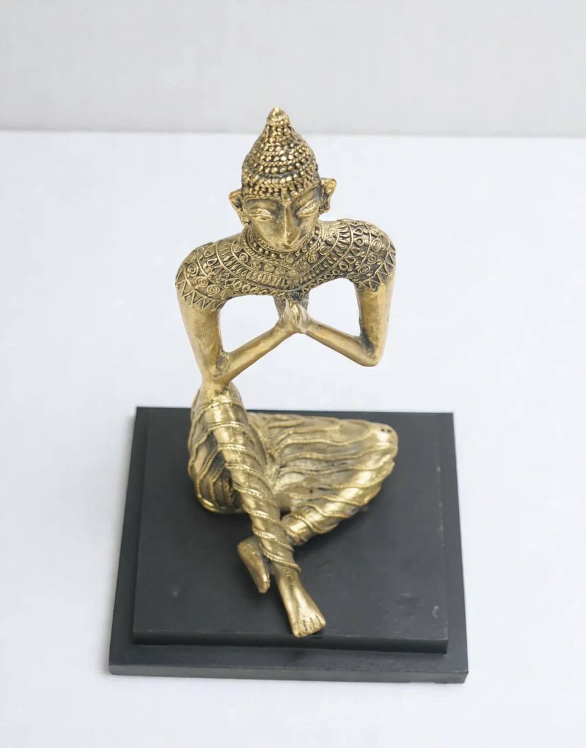 Handcrafted VASTU Tribal Wisdom Buddha- 𝗘𝗻𝗵𝗮𝗻𝗰𝗲 𝗽𝗲𝗮𝗰𝗲 - Image 2