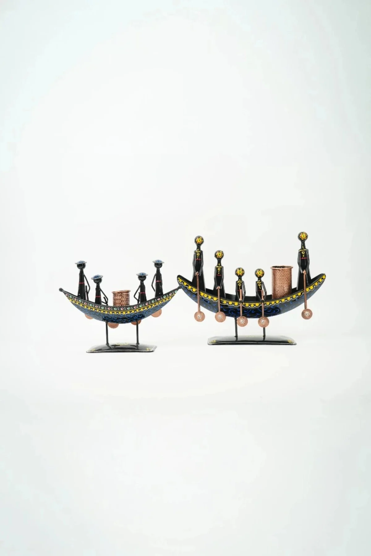 5 Lady Big Ship Pen Stand - Image 2