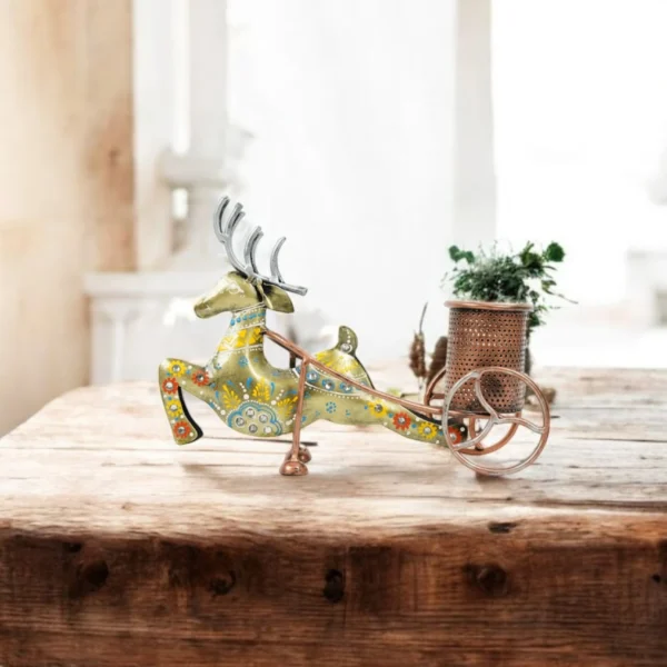 Deer Riksha Pen Stand