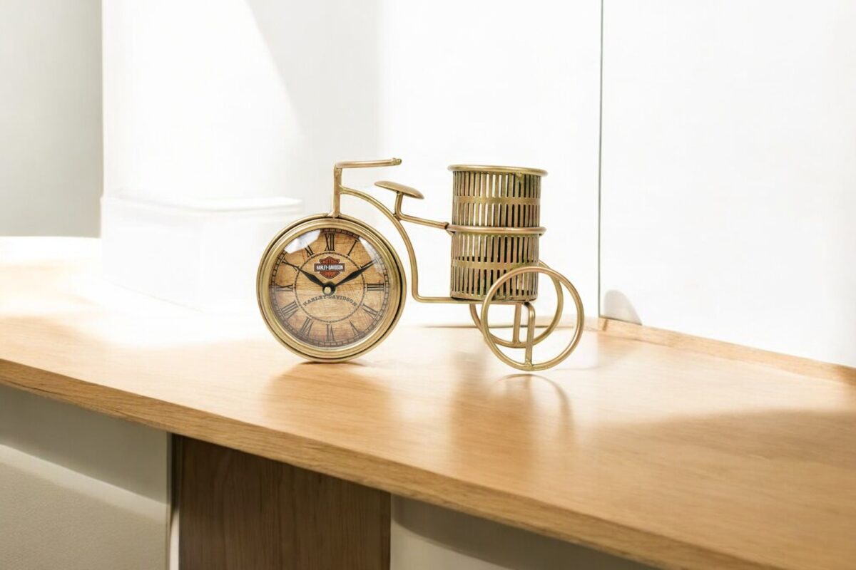 Mini Ant Pen Stand - Image 3