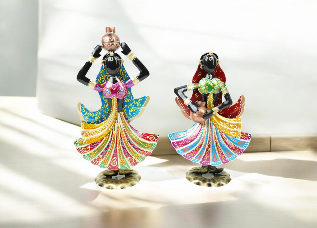 Iron Panihari Matka Lady Set Of 2 - Image 3