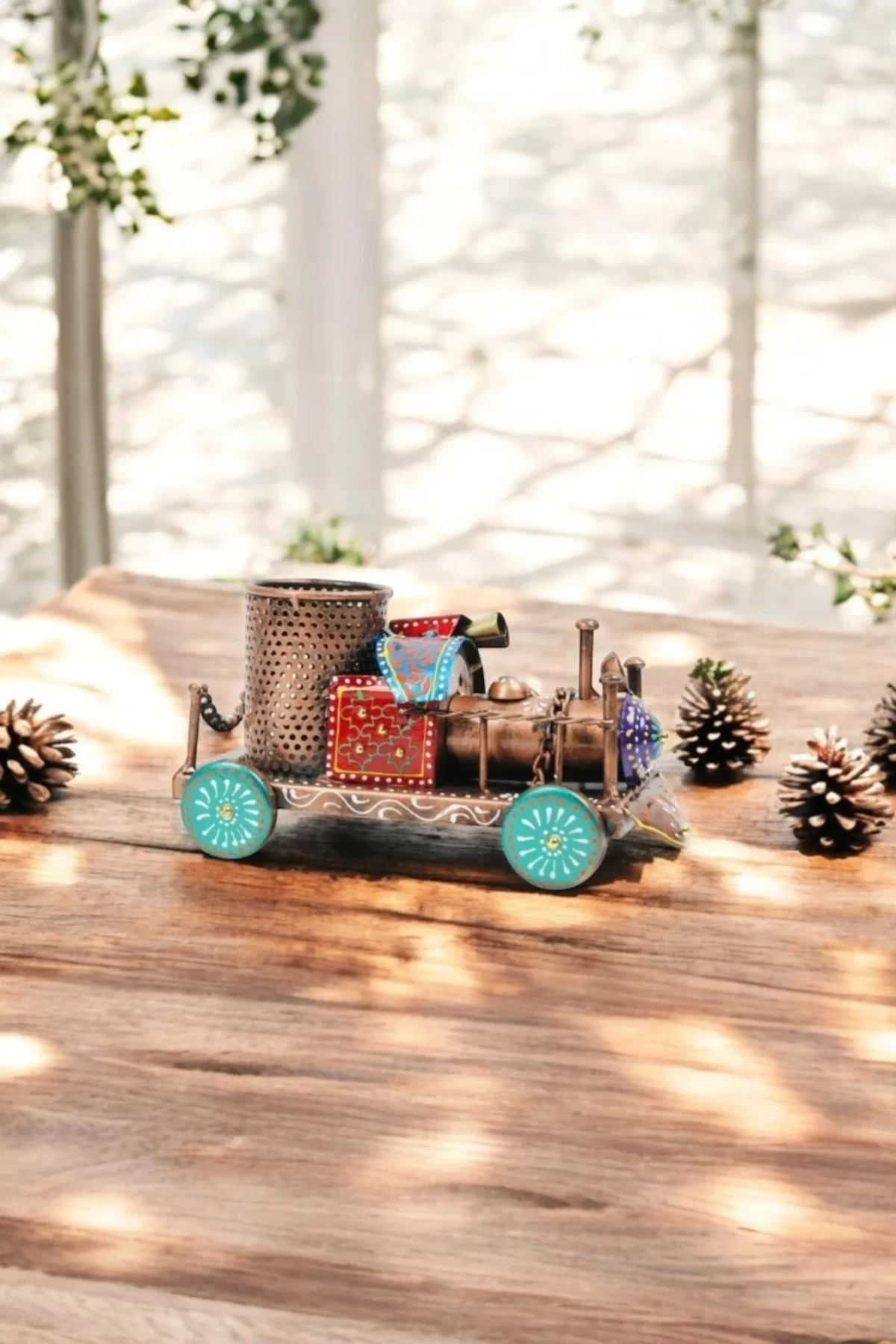 Iron Engine Pen Stand - Image 2