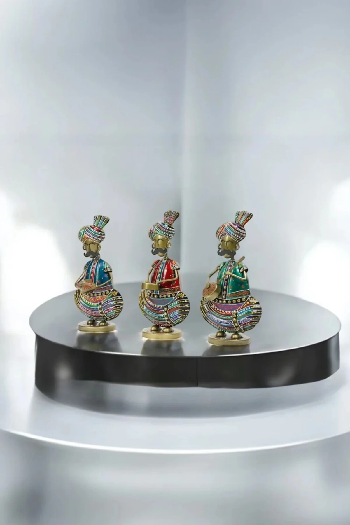 Iron Rajasthani Musicians Set - Image 4