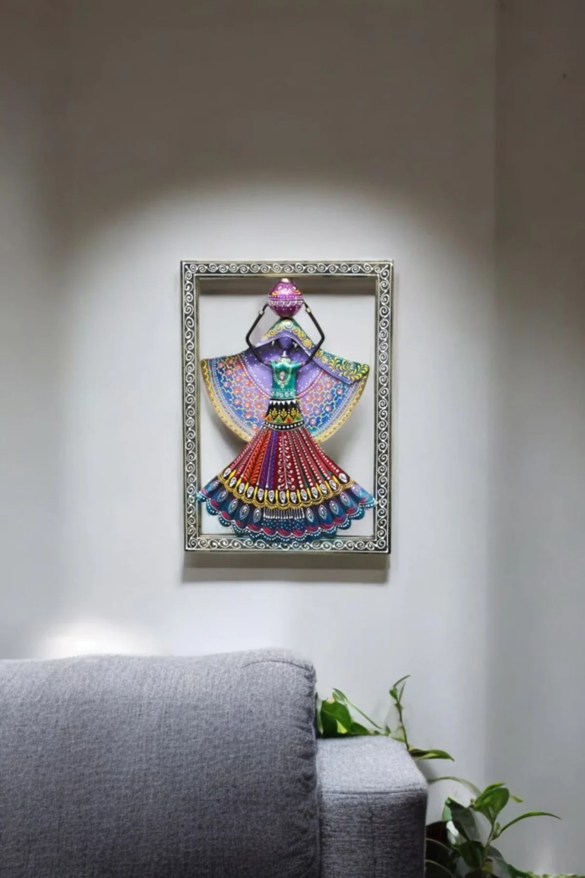 Iron Kalbelia Frame - Image 3