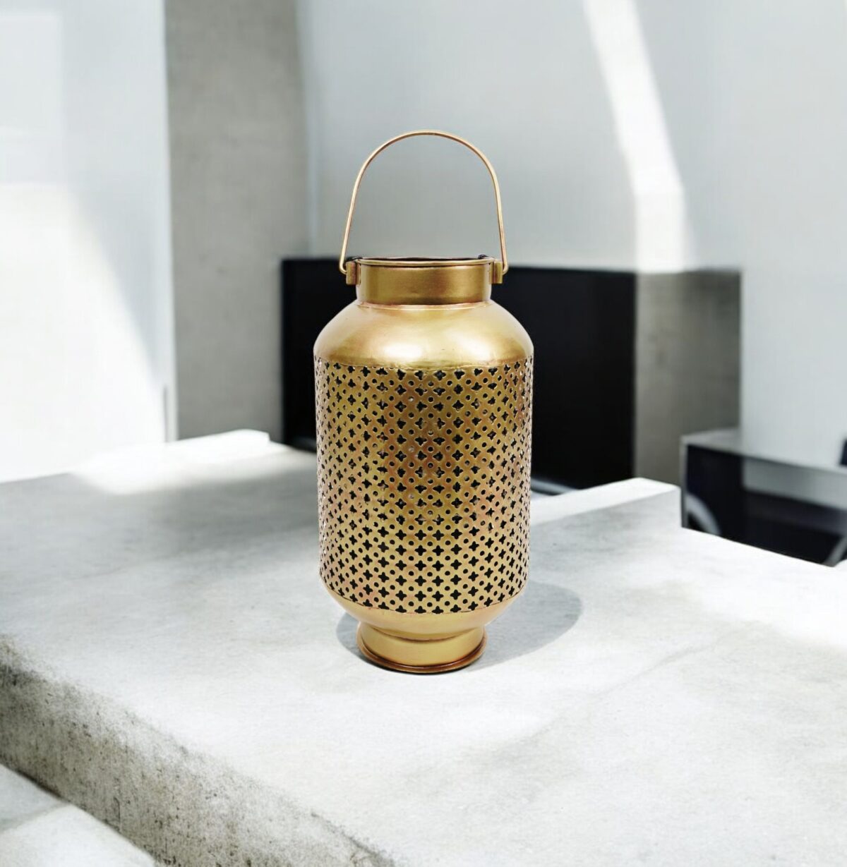 Container 01 - Image 4