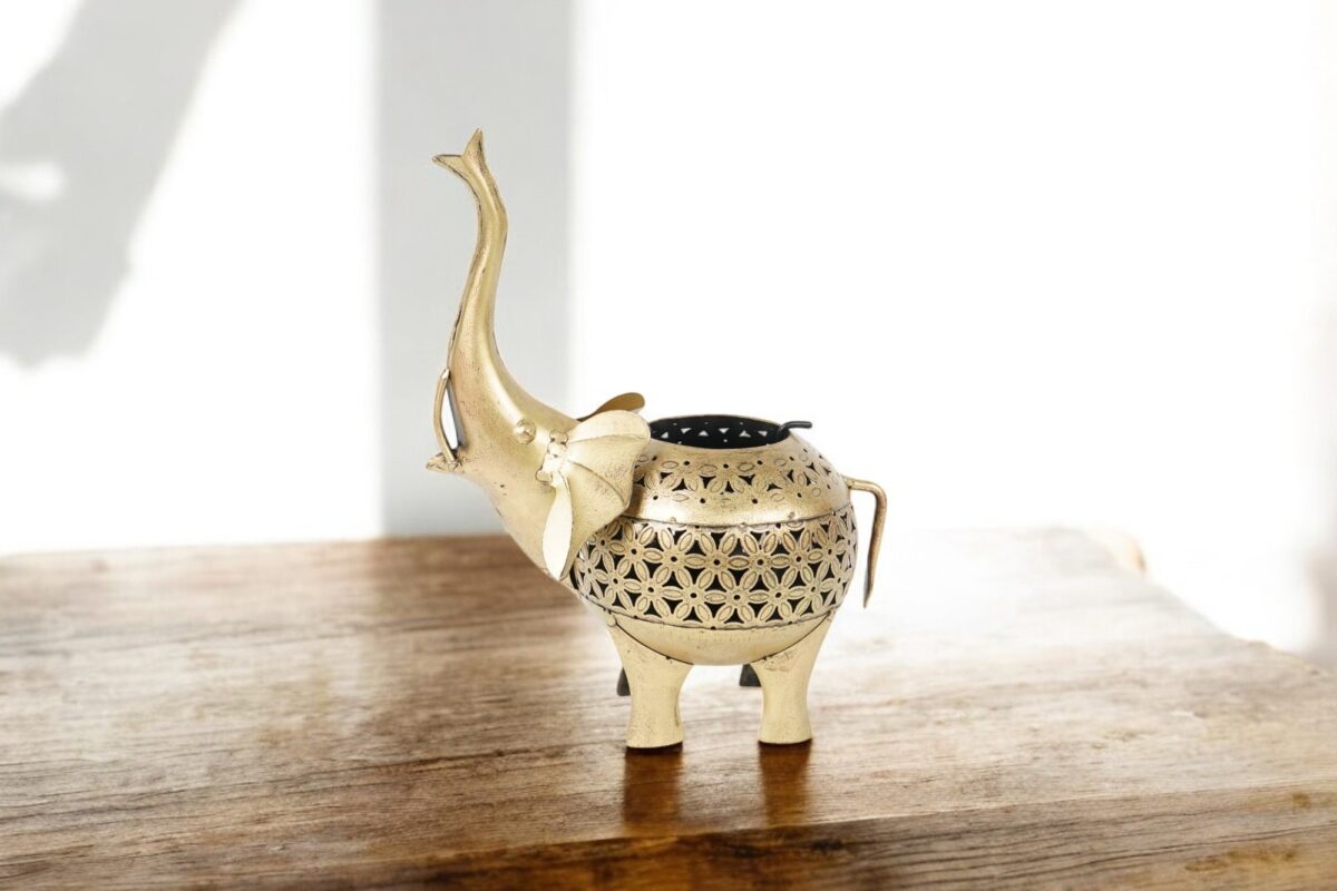 Iron Trunk Up T Lite Elephant Daisy Lota SML - Image 4