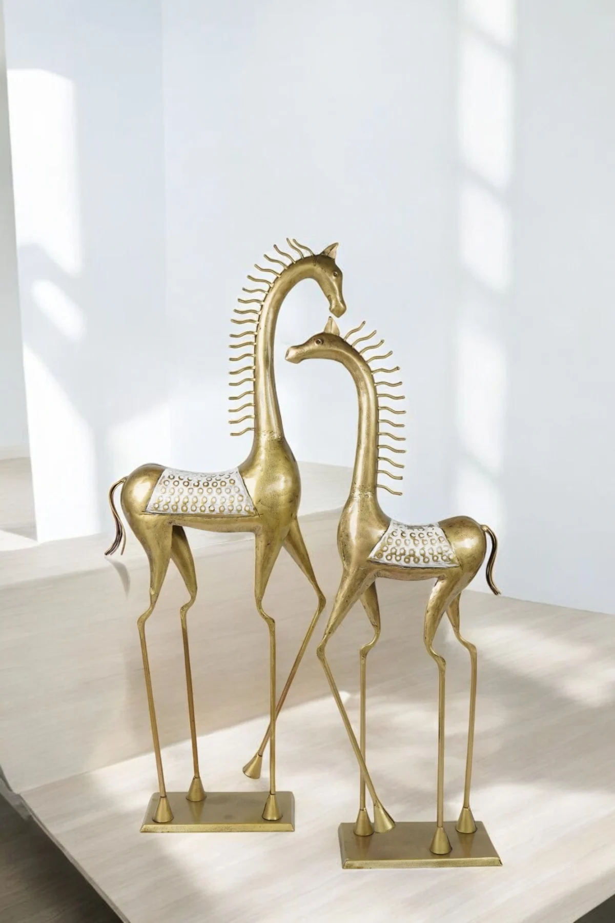 Metal Dancing Horse Decor Set - Image 4