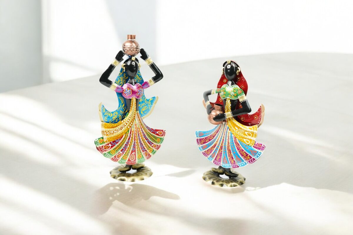 Iron Panihari Matka Lady Set Of 2 - Image 4