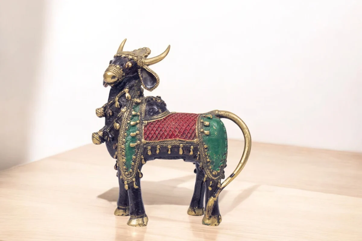 Black Gold Brass Nandi - Image 2