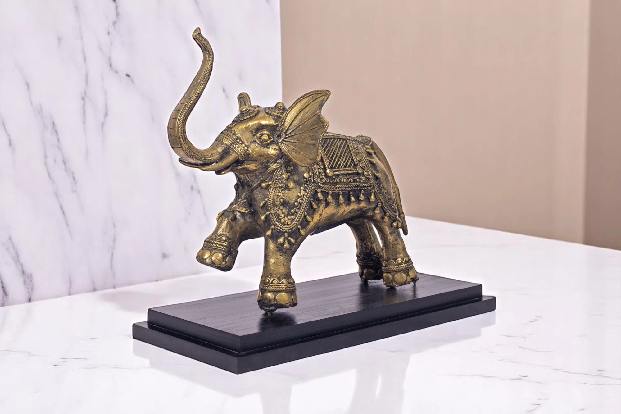 Heritage Brass Good Luck Charm Elephant With Base- 𝗗𝗶𝘃𝗶𝗻𝗲 𝗣𝗼𝘀𝗶𝘁𝗶𝘃𝗲 𝗘𝗻𝗲𝗿𝗴𝘆