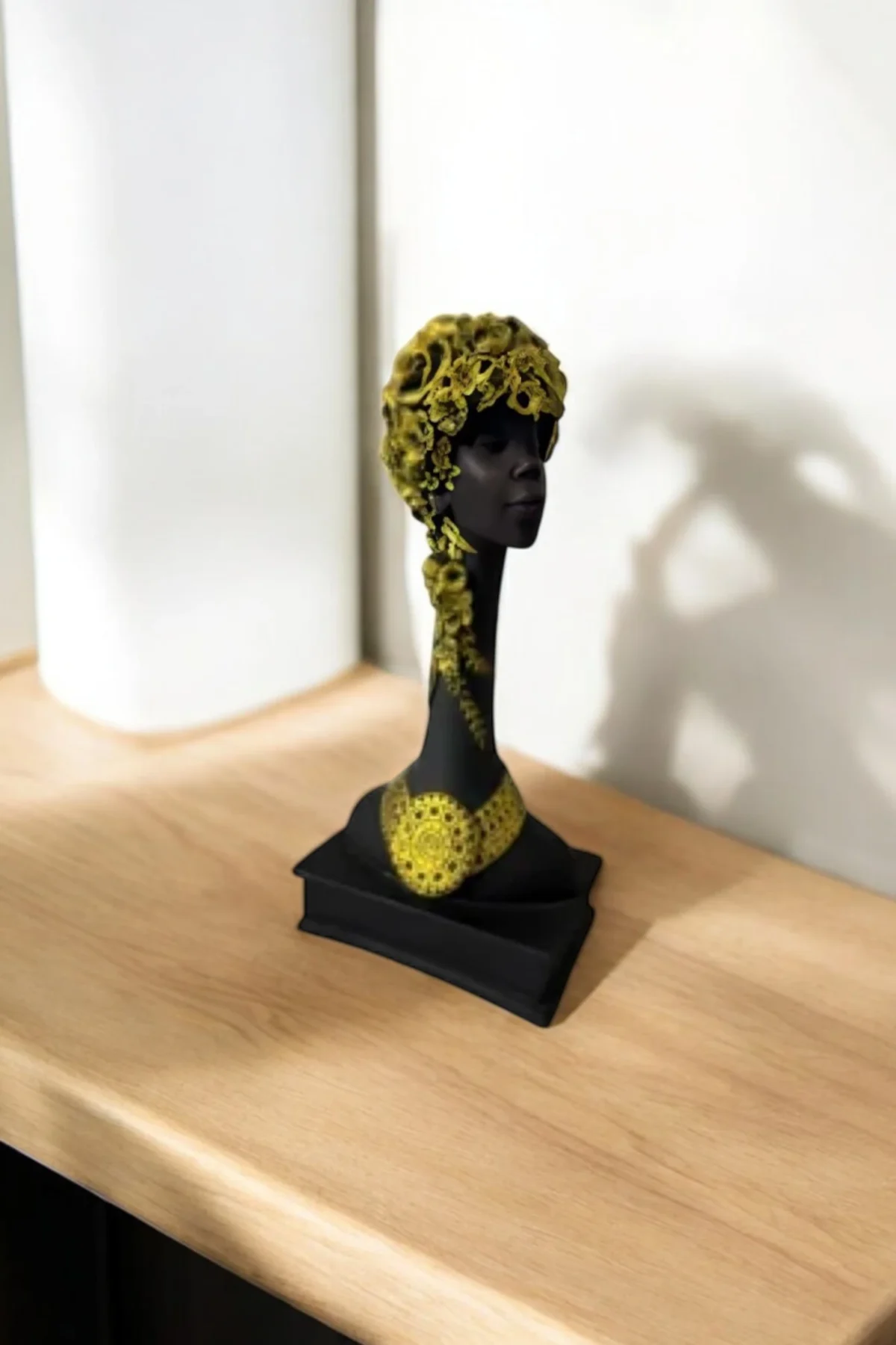 Elegant Black & Gold Lady Bust Sculpture - Image 8